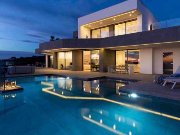 Villa Veleta w Cumbre del Sol