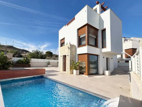 Villa Hiszpania rynek pierwotny Costa Almeria